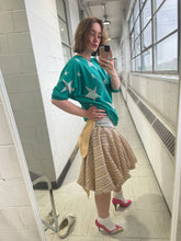 Load image into Gallery viewer, Puff skirt with bow
