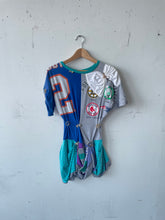 Load image into Gallery viewer, Brooch dress
