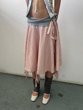Load image into Gallery viewer, DewDrop Skirt in pink
