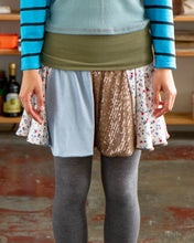 Load image into Gallery viewer, Skirt S-M
