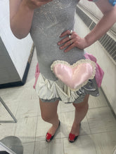 Load image into Gallery viewer, Valentines dress
