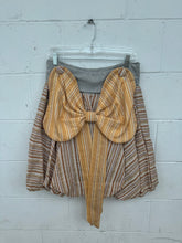 Load image into Gallery viewer, Puff skirt with bow
