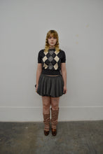 Load image into Gallery viewer, Wool Bow skirt S
